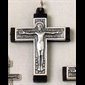 Croix Saint Damien 2" (5 cm) en métal argenté sur bois noir
