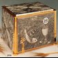 Tabernacle 14 3/8" x 11.5" x 10 7/8" h. (36,5 x 29 x 27,5cm)