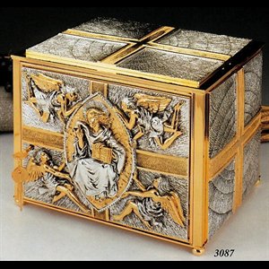 Tabernacle 14 3/8" x 11.5" x 10 7/8" h. (36,5 x 29 x 27,5cm)