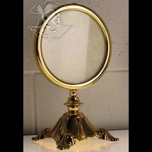 Monstrance (concelebration host) 6.25'' (16 cm) diam.