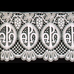 Embroidered Lace #780 / yard (6 3/4" wide)
