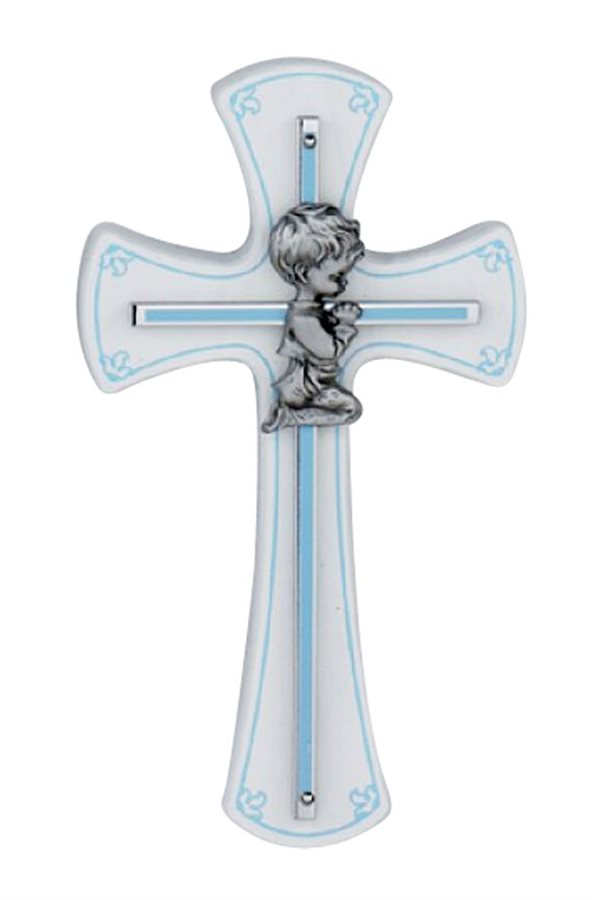 Croix baptême blanche et bleue, garçon en prière, 17cm