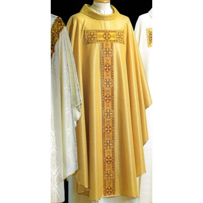 Chasuble #65-000262 with golden fabric