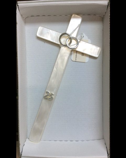 Croix 25e anniversaire 8" (20.3 cm) en imitation de nacre